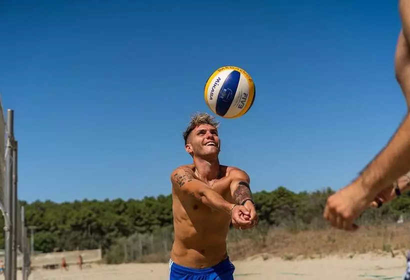 هتل Club Del Sole Marina Romea Easy Camping Village