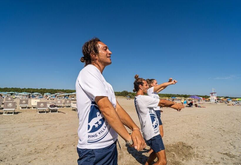 هتل Club Del Sole Marina Romea Easy Camping Village