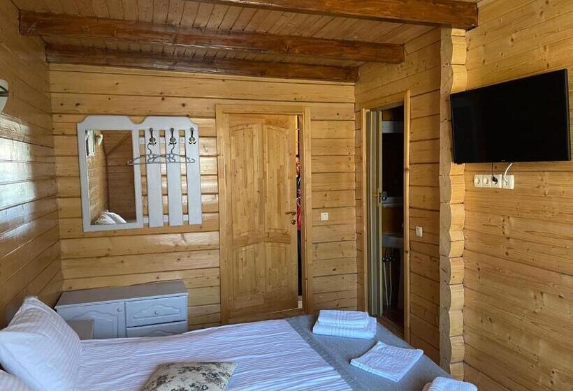 Hotel Villa Затишна