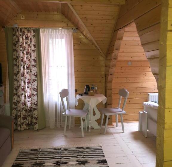 Hotel Villa Затишна