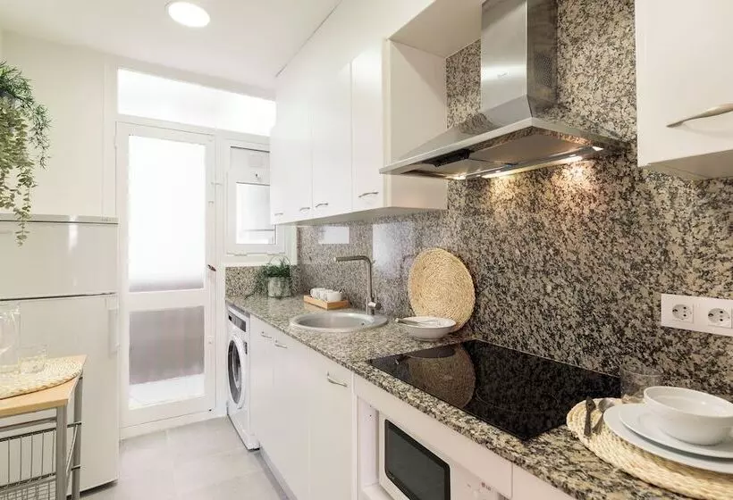 Apartments Sata Sagrada Familia Area