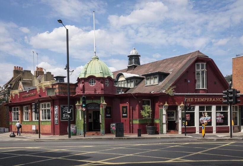 Hurlingham Bed And Breakfast