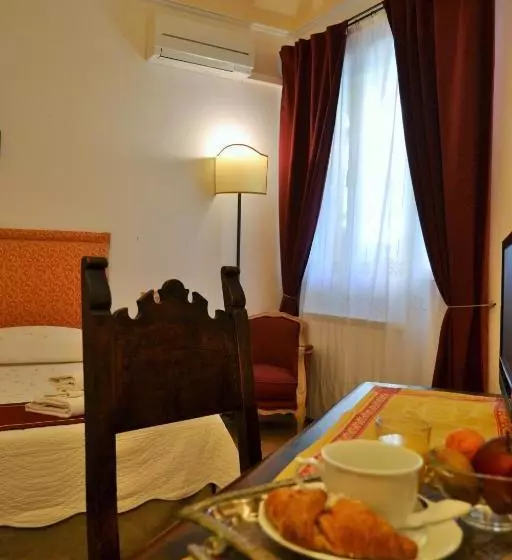 تختخواب و صبحانه Casa Pucci