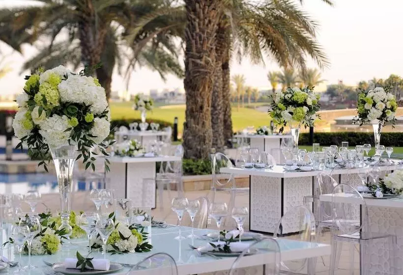 Hotelli Address Montgomerie