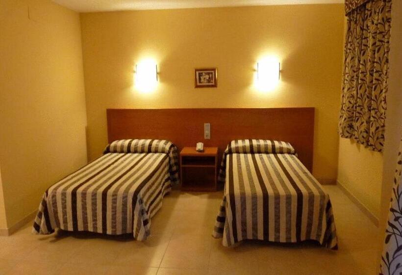 هتل Avenida El Morell