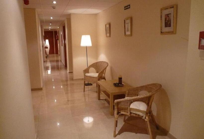 هتل Avenida El Morell