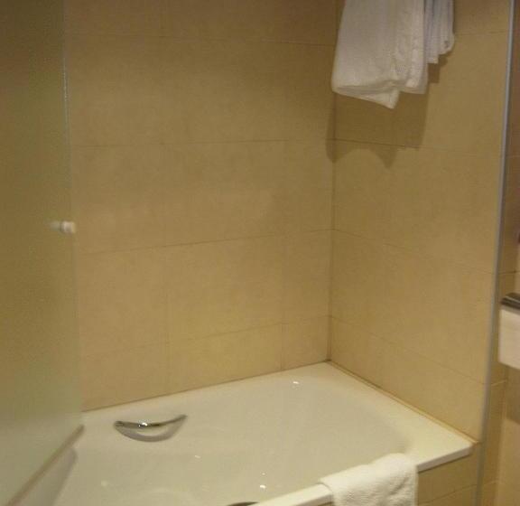 هتل Avenida El Morell