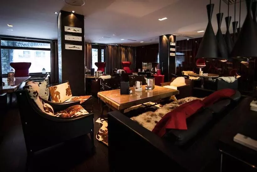 Avenue Lodge Hotel & Spa