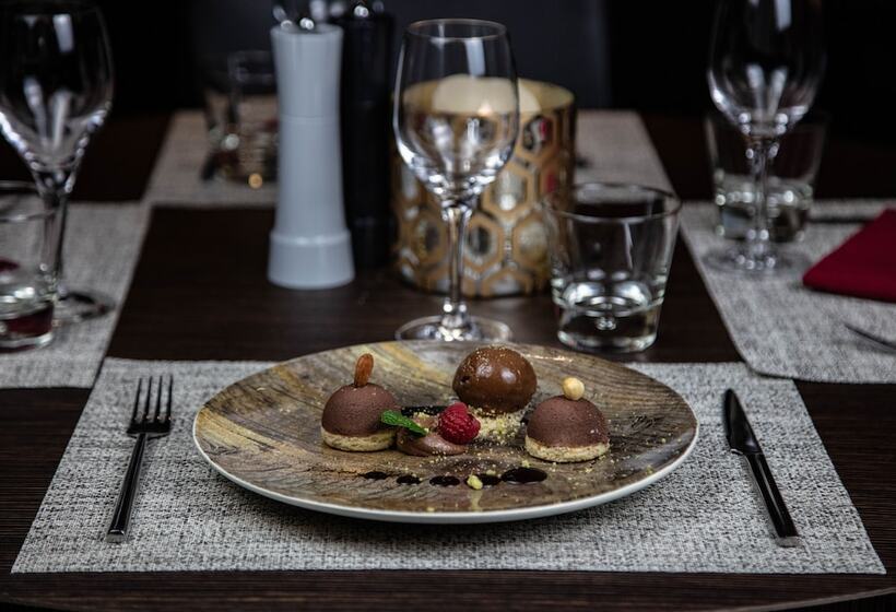 Avenue Lodge Hotel & Spa