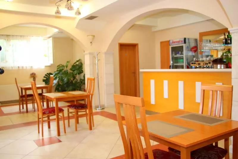 Отель Pansion Villa Bok