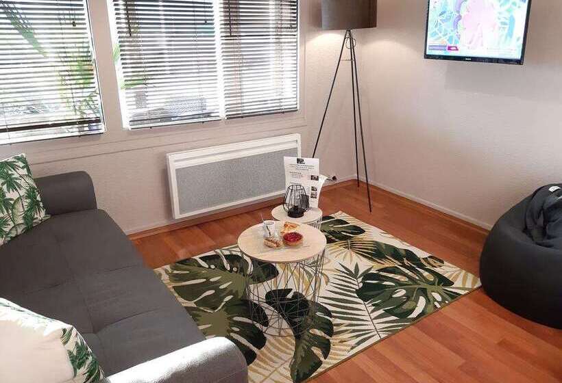 Brit Hotel Besancon L Horloge