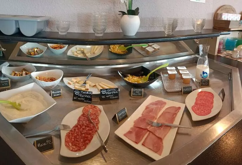 Brit Hotel Besancon L Horloge