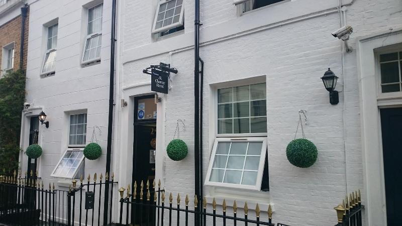 בית מלון כפרי Chester