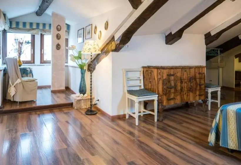 هتل Corte Canal Venice