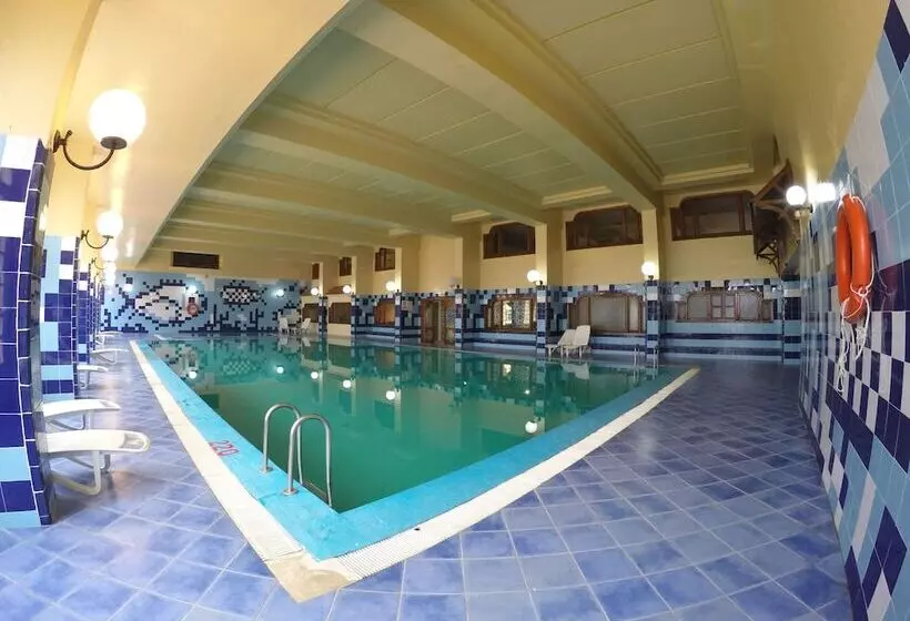 ホテル Dar Ismail Nour Elain