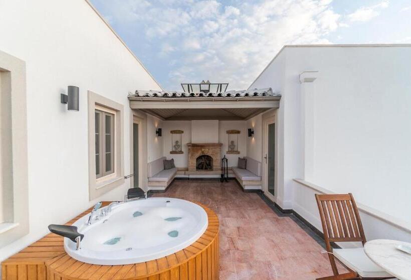 Elementa Boutique Hotel Adults Only