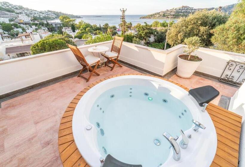 Elementa Boutique Hotel Adults Only