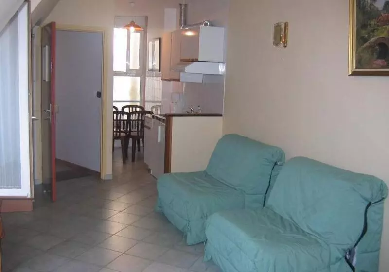 Hotel Ferney République