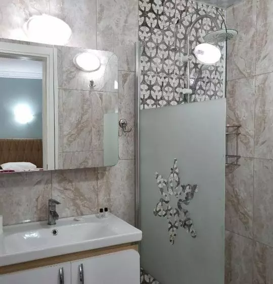 בית מלון כפרי Sezgin Boutique