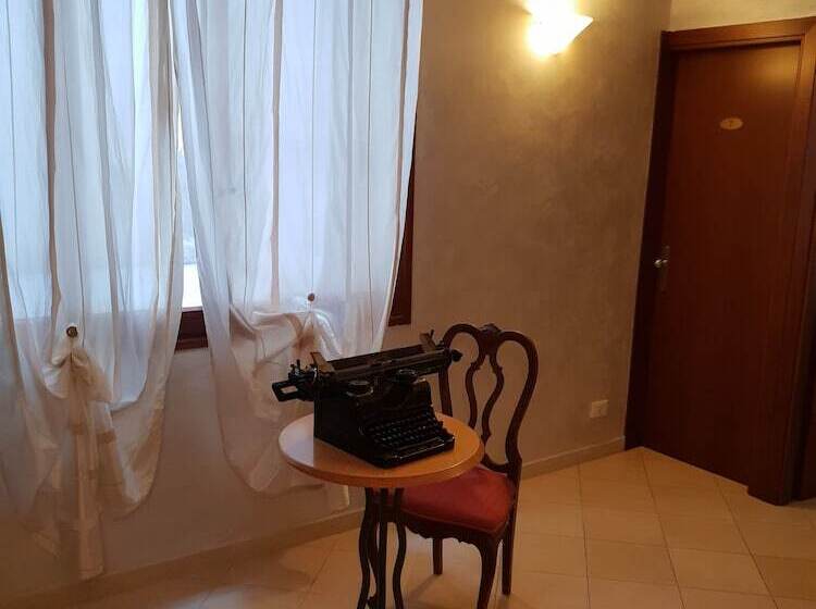 فندق Locanda Salieri