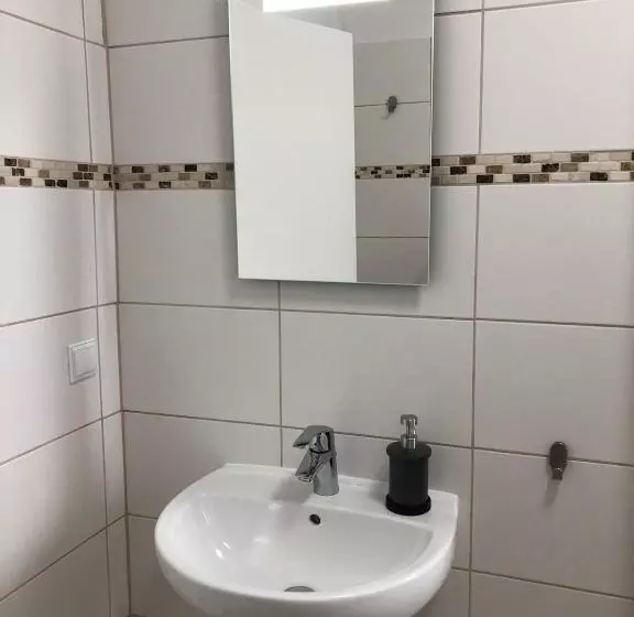 هتل Pension Kaffeefreunde