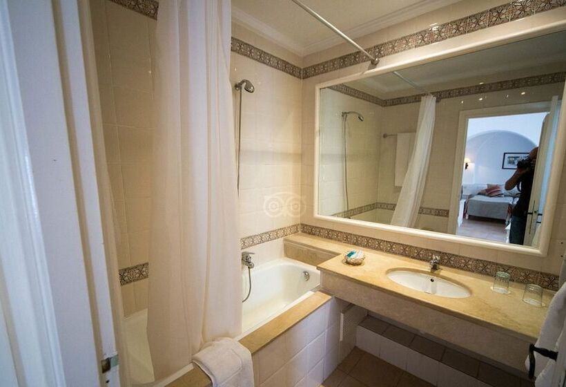 فندق Royal Karthago Resort & Thalasso   Family Only