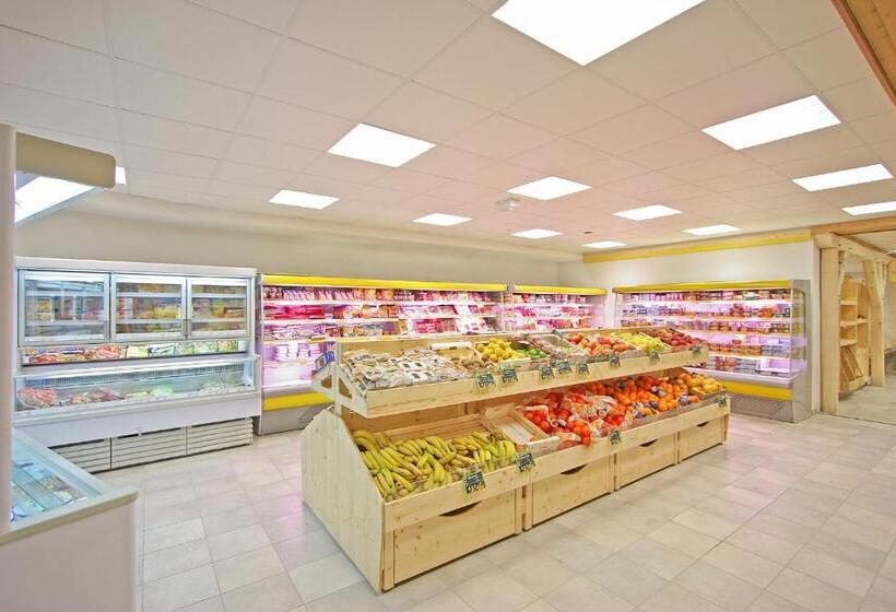 Отель Résidence Les Balcons De La Rosière