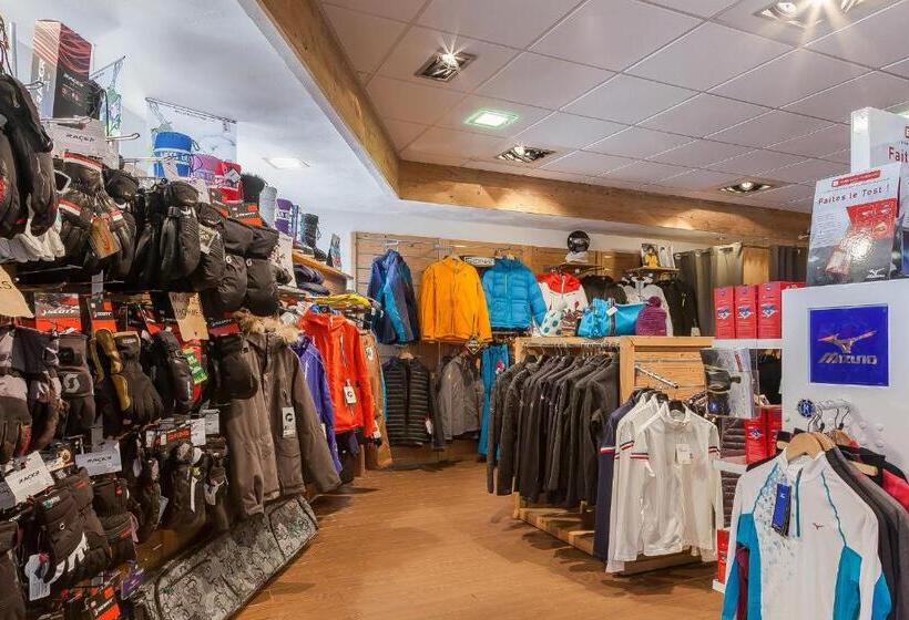 Отель Résidence Les Balcons De La Rosière