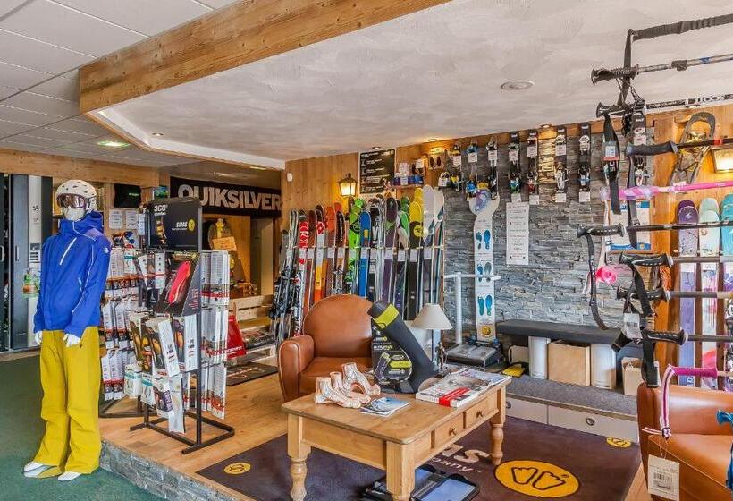 Отель Résidence Les Balcons De La Rosière