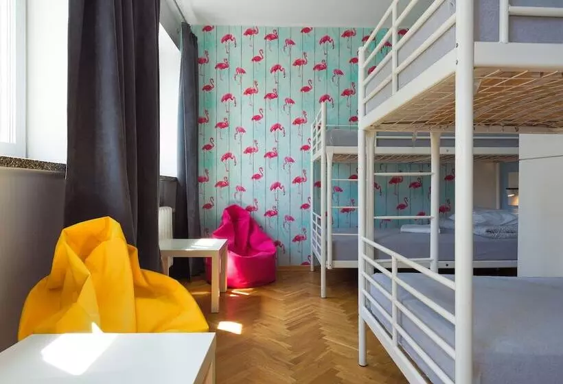 Hotel Tatamka Hostel