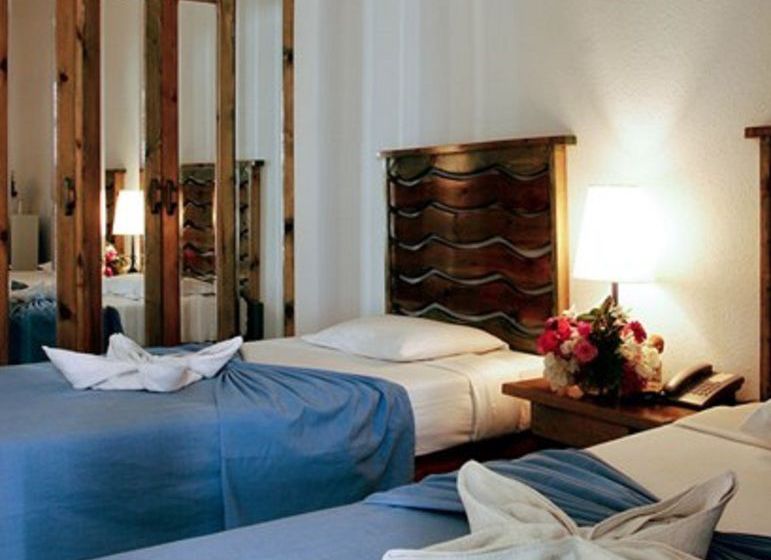 בית מלון כפרי Empire  Aqua Park