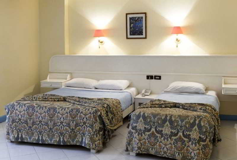 בית מלון כפרי Empire  Aqua Park