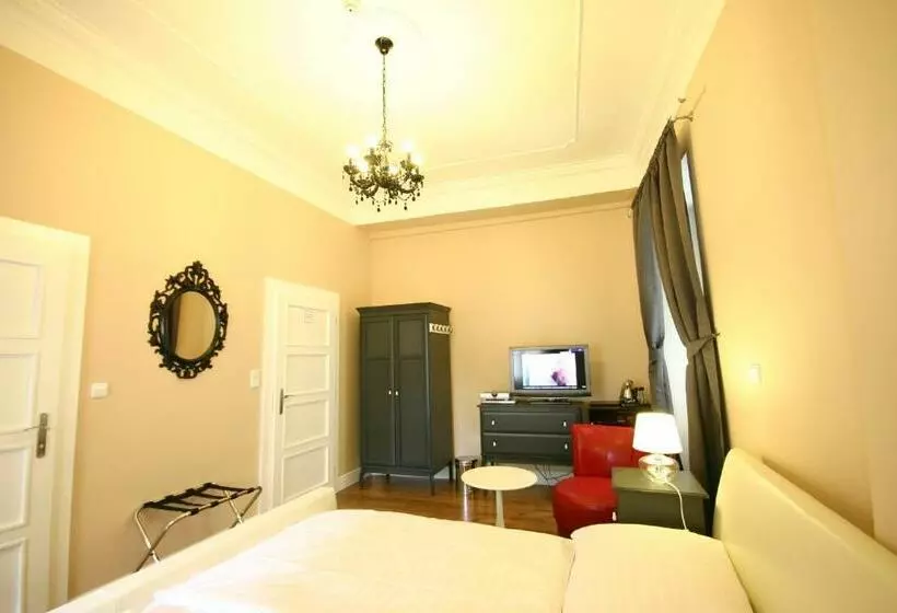 هتل U Tří Bubnů