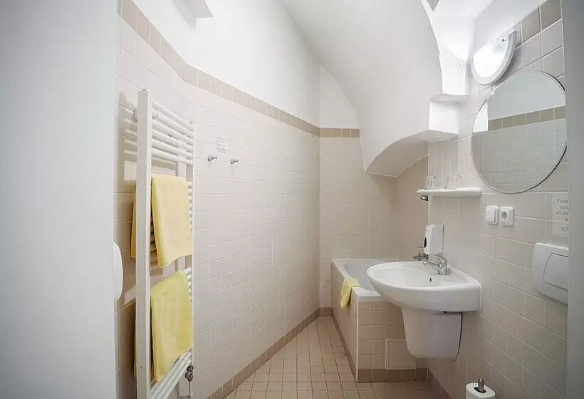 هتل U Tří Bubnů