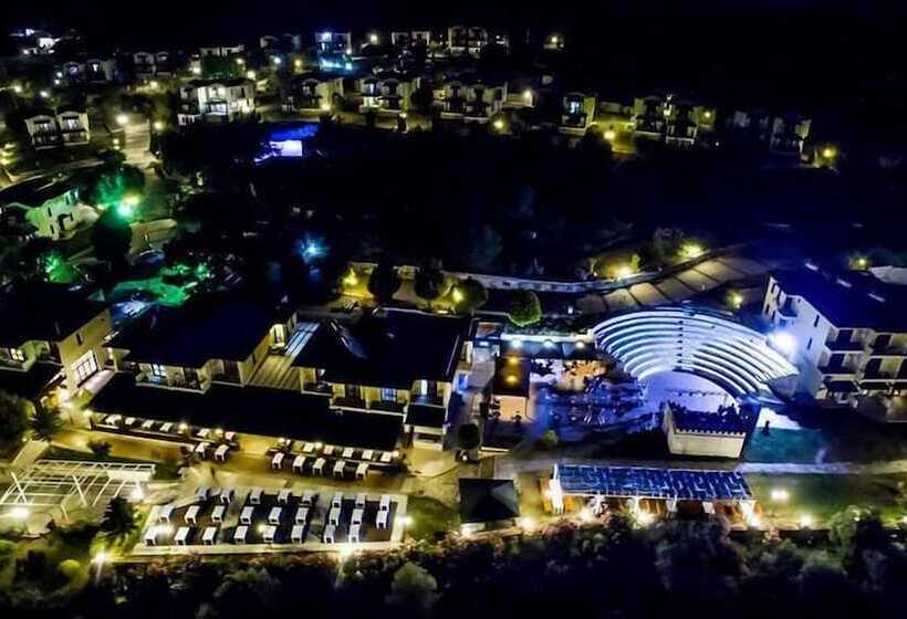 Akay Garden Family Club