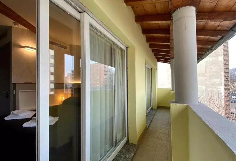 住宿加早餐  Villino Milano