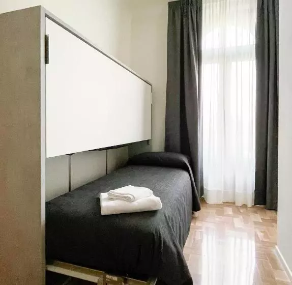 住宿加早餐  Villino Milano