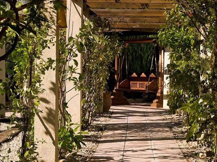 Boutique Hotel La Madrugada