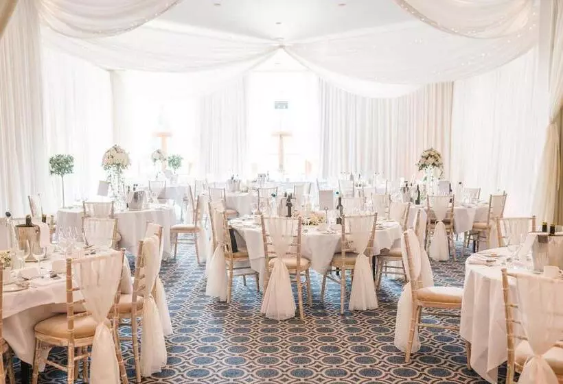 Bowood Hotel, Spa, And Golf Resort