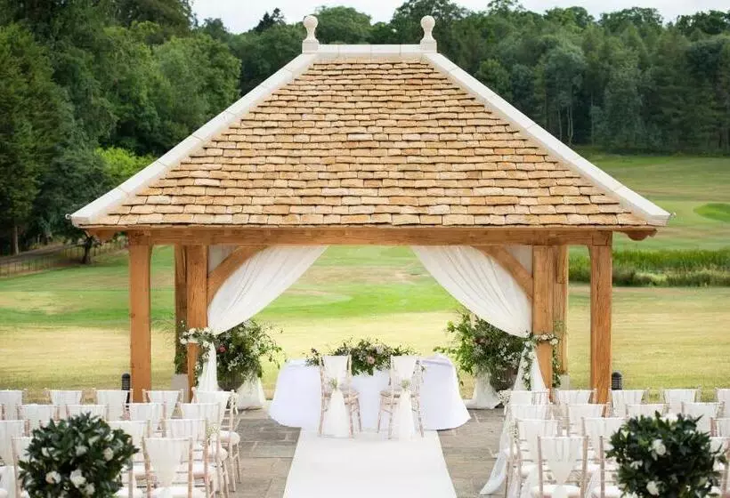 Bowood Hotel, Spa, And Golf Resort