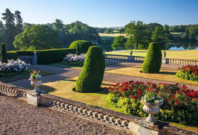 Bowood Hotel, Spa, And Golf Resort