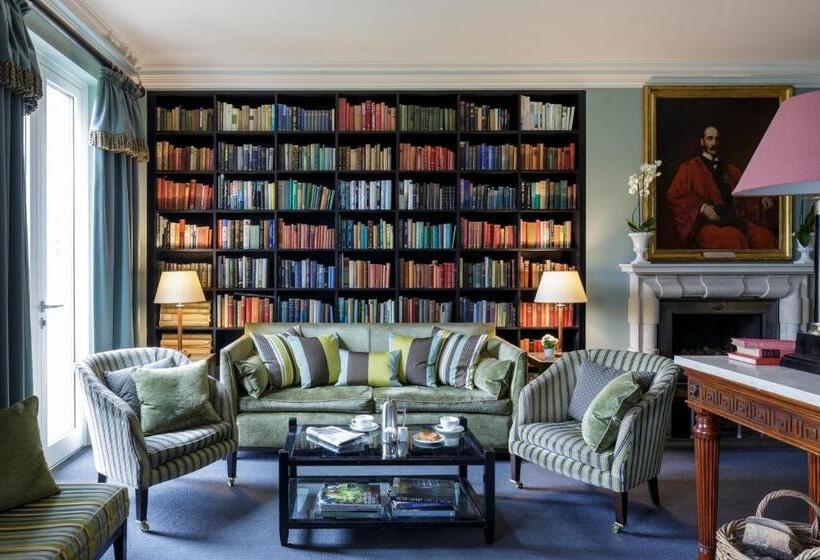 Bowood Hotel, Spa, And Golf Resort