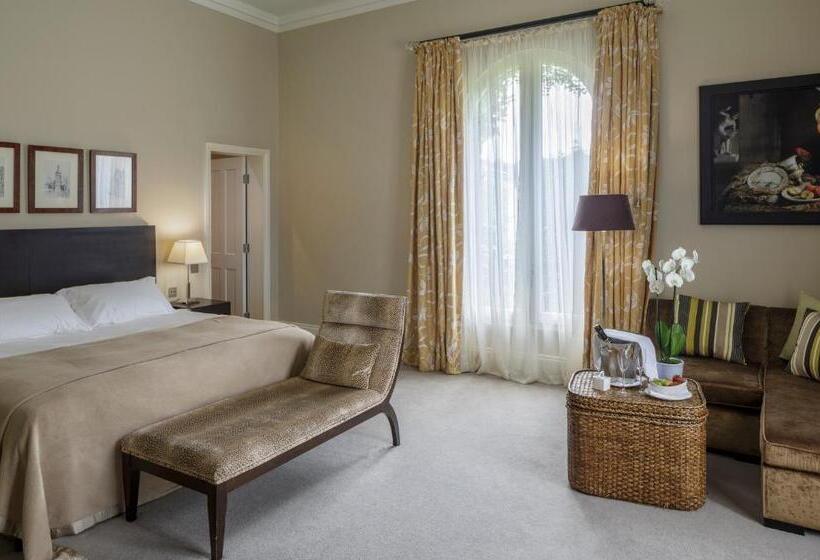 Bowood Hotel, Spa, And Golf Resort