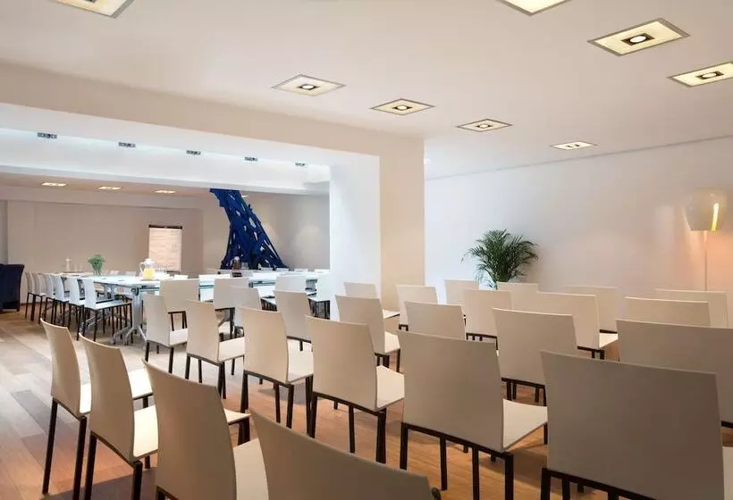 هتل Hôtel Aqua By Happyculture