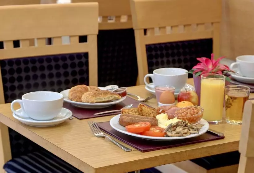 Отель Best Western London Ilford