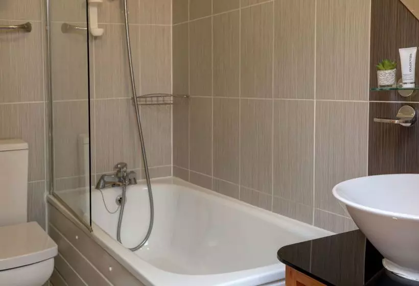 Отель Best Western London Ilford