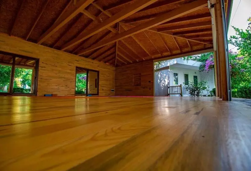 ホテル Blue & White