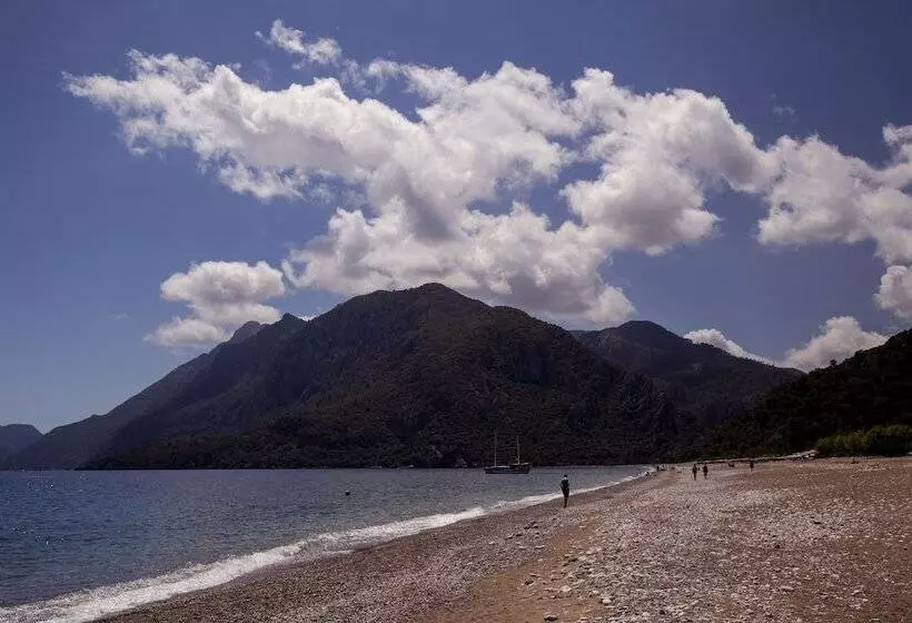 ホテル Blue & White