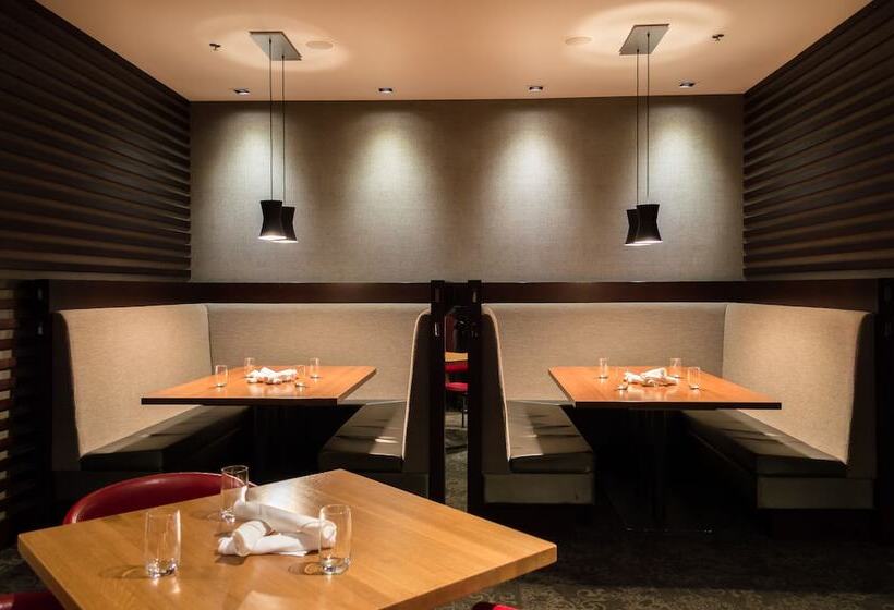 Coast Coal Harbour Vancouver Hotel By Apa