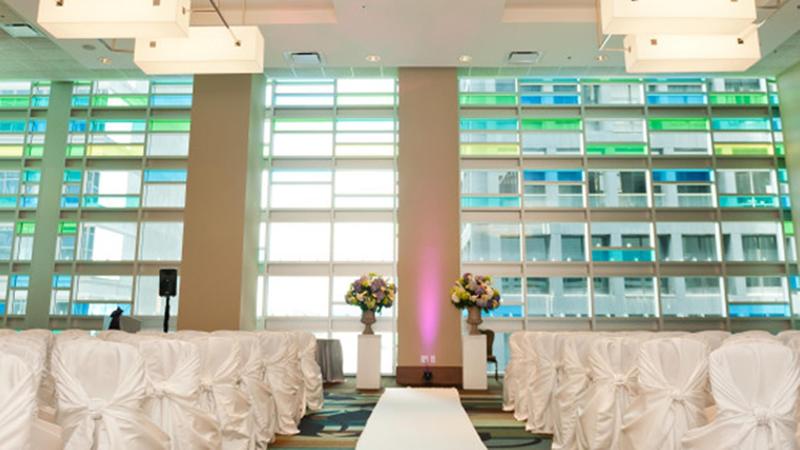 Coast Coal Harbour Vancouver Hotel By Apa